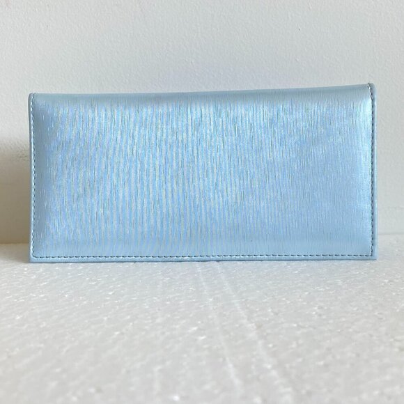 Hello Kitty Light Blue Wallet - Picture 2 of 8